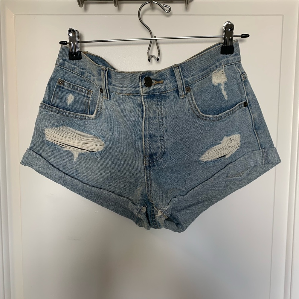 Amuse Society jean shorts - size 26